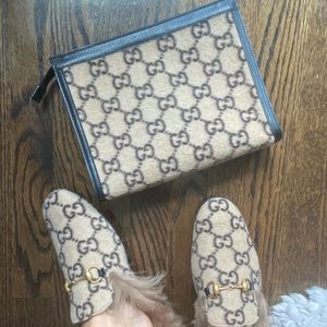 Listing for clutch bag only